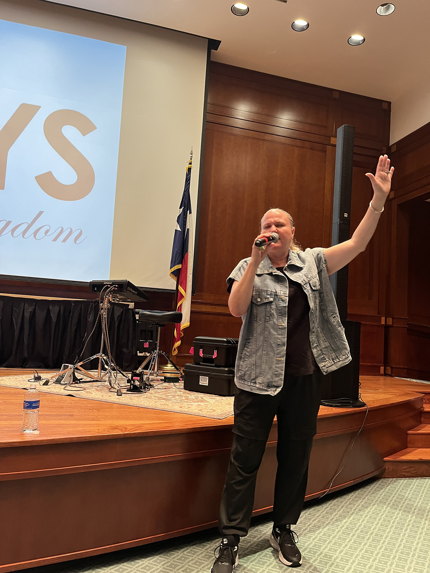 Sandra Rivers sings in worship